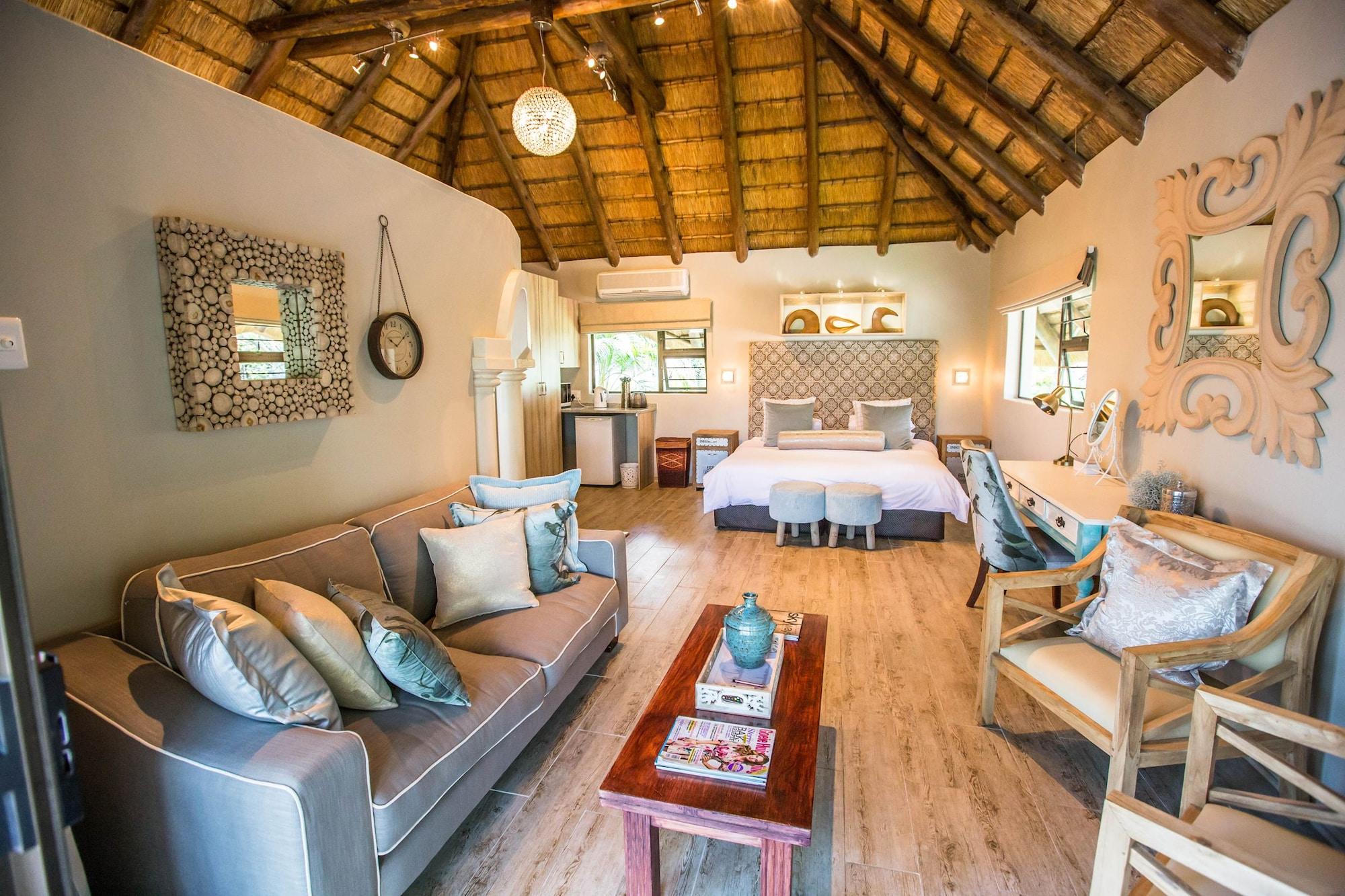 La Roca Guest House Mbombela Exterior photo