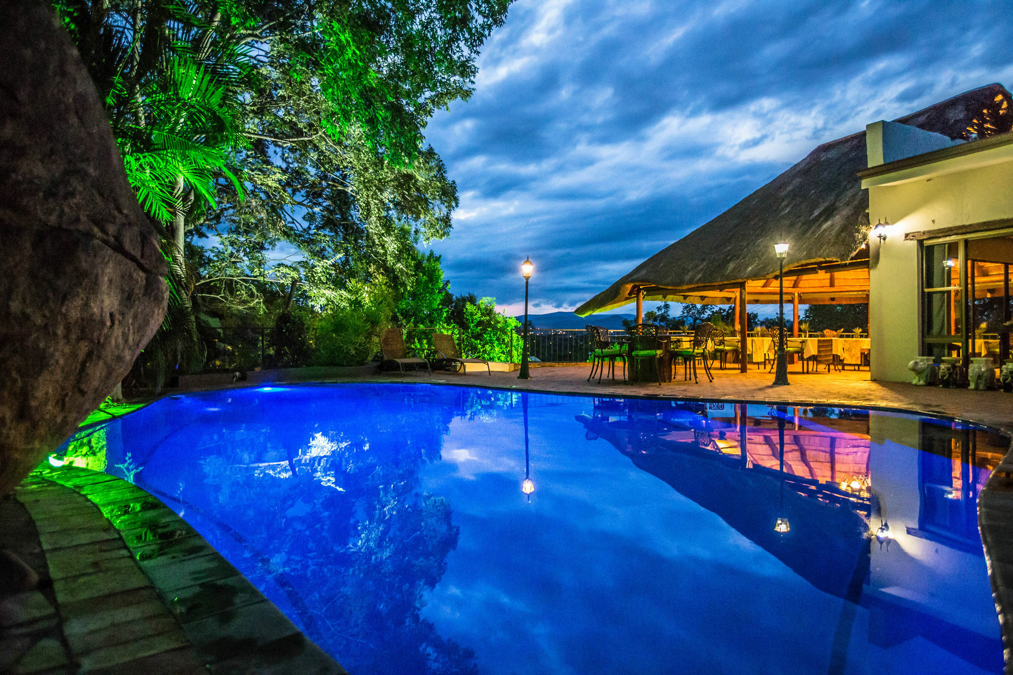 La Roca Guest House Mbombela Exterior photo